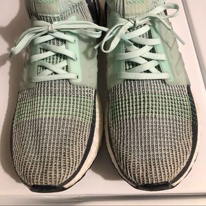 Adidas booster running sneakers